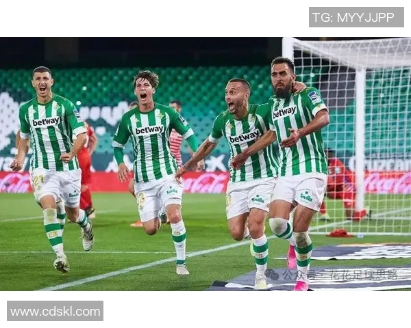 欧联杯精彩对决里昂大胜那不勒斯引发全场惊叹